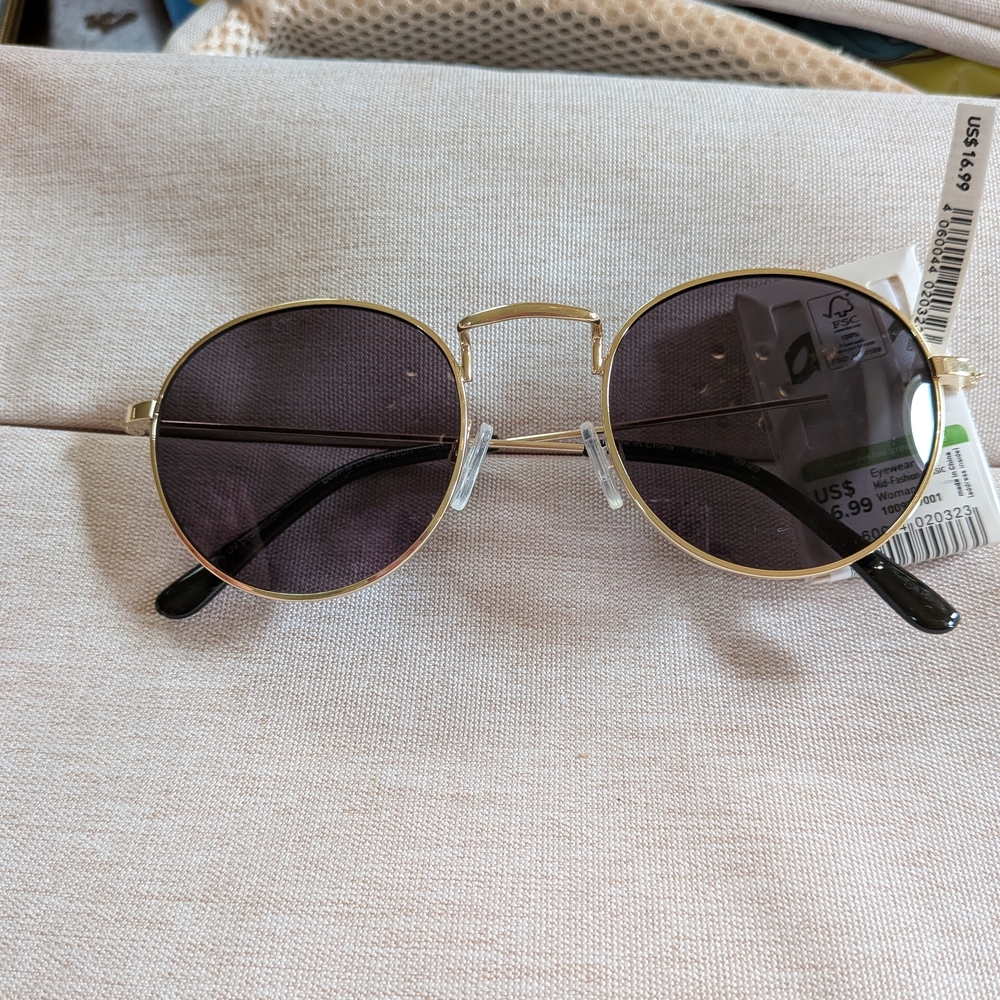 Gold Round Sunglasses